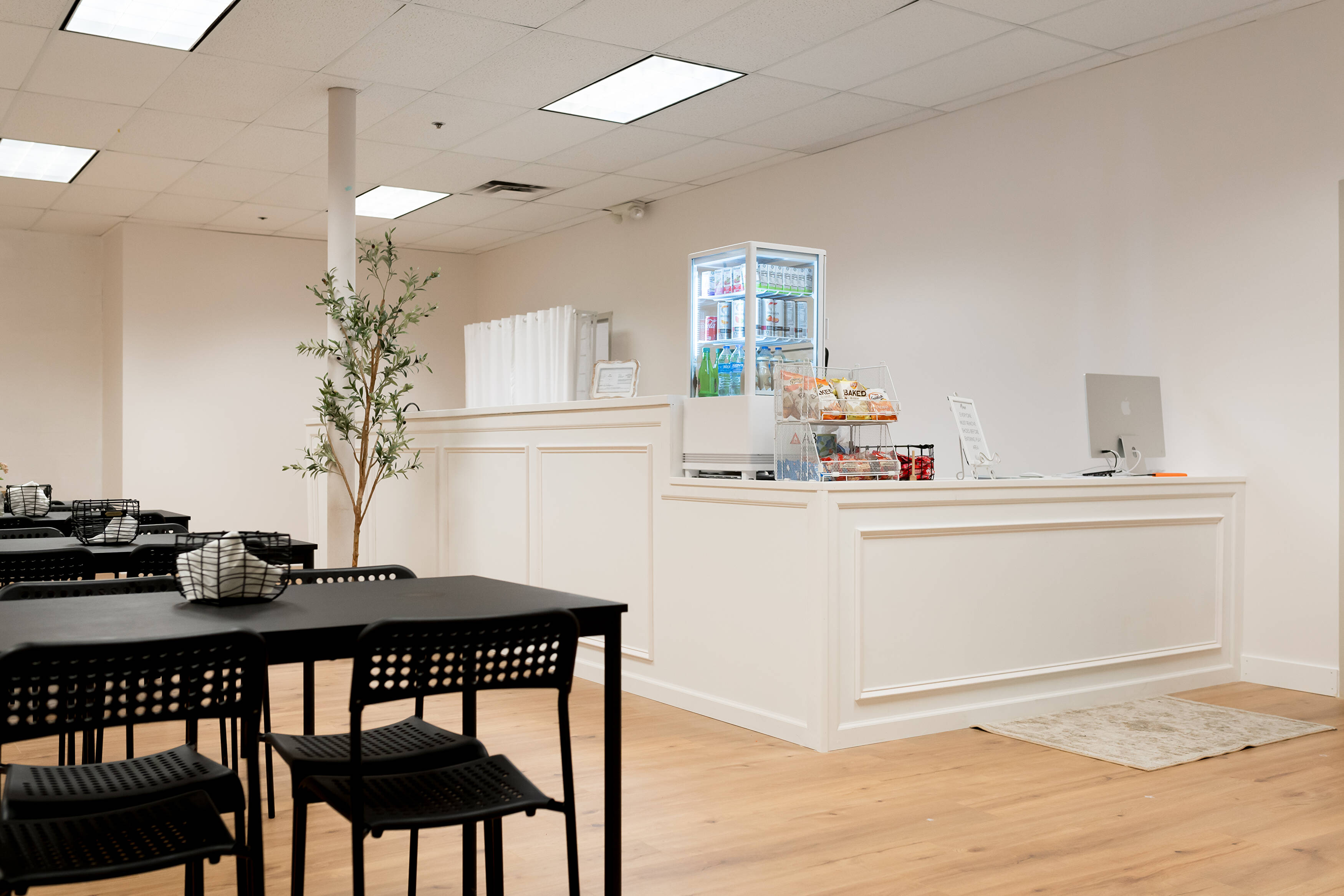 Sitting area and tables